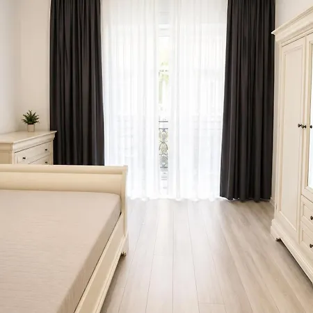 Apartment Central Stay *